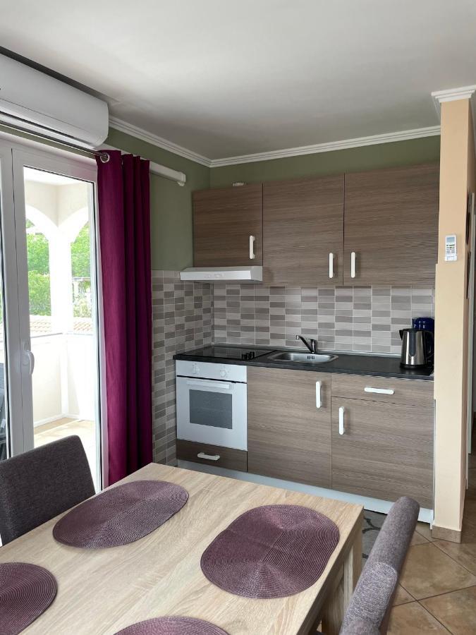 Apartments Rafaela Barbat na Rabu Εξωτερικό φωτογραφία