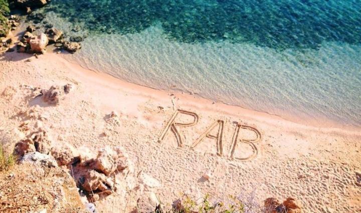 Apartments Rafaela Barbat na Rabu Εξωτερικό φωτογραφία